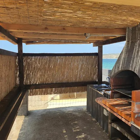 펜션 Secluded Fisherman's Cove Prnjica, Pag - 12620 콜란