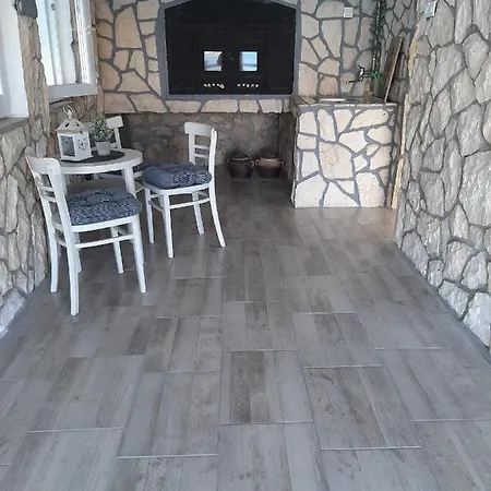 Vikendica Secluded Fisherman's Cove Prnjica, Pag - 12620