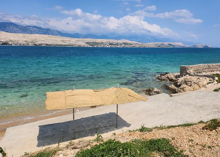 Secluded Fisherman's Cove Prnjica, Pag - 12620 * קולאן