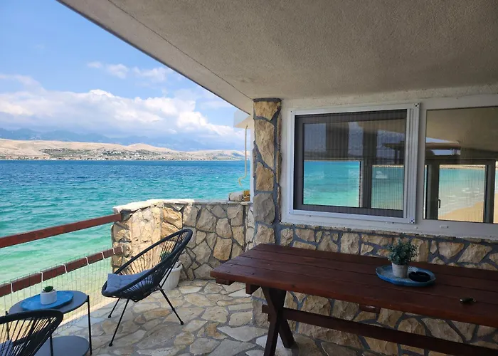 Secluded Fisherman's Cove Prnjica, Pag - 12620 בית נופש
